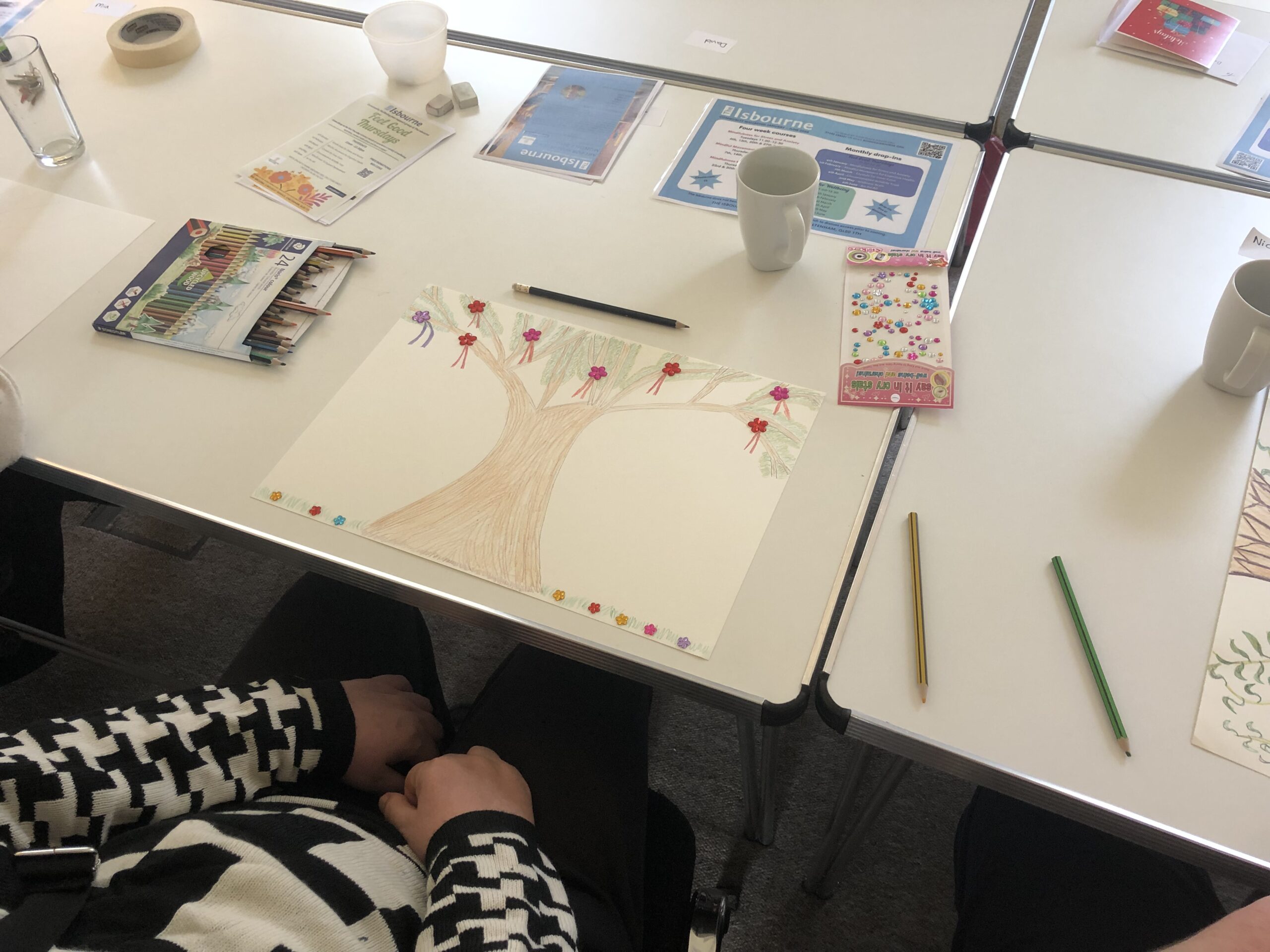 A drawing of a tree from one of our service users attending Art for Wellbeing.